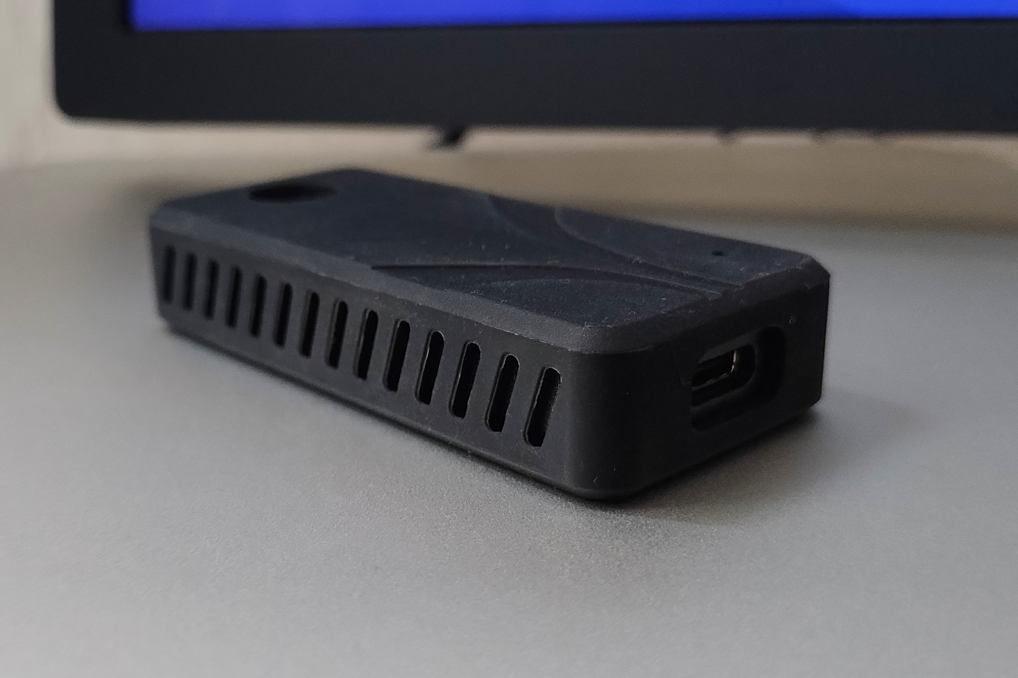 Sabrent Rocket Nano V2 - Most portable 20Gbps external SSD for gaming