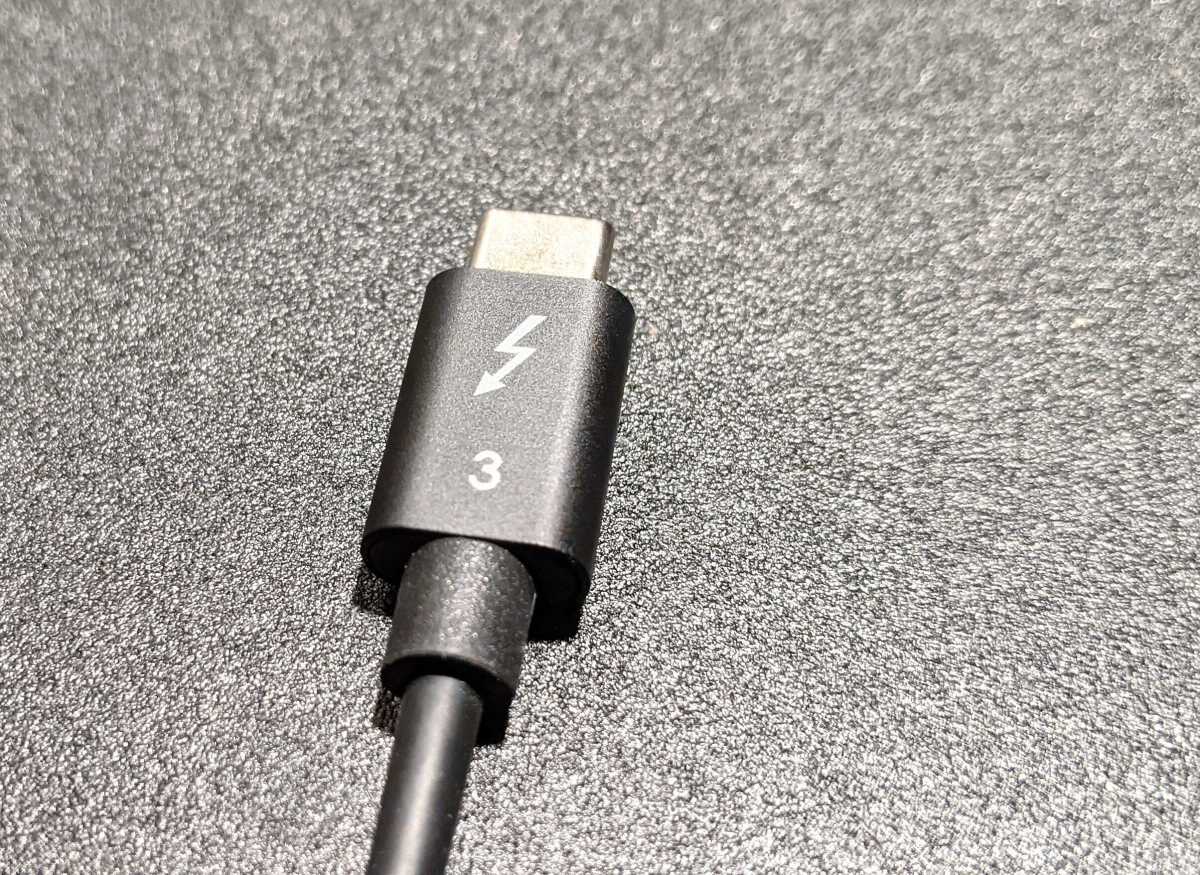 Thunderbolt 3 cable